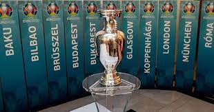 8 kasım 2005 tarihinde uefa 2012 organizasyon komitesi'nin malta'da gerçekleştirdiği toplantıda organizasyona aday ülkelerin arasından türkiye ve yunanistan elenmiş, aday ülke sayısı üçe. Euro 2020 De Gruplarda Hangi Takimlar Var Turkiye Nin Rakipleri Kimler Bbc News Turkce