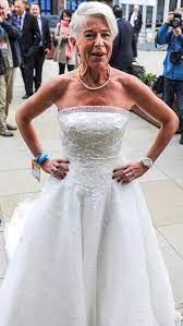 She has recently been writing for the popular fiction market with the kicking the bucket list published in march 2017 by harpercollins dancing over the hill in january 2018 and blast from the past which was published in february 2019. Uzivatel Moe Na Twitteru Katie Hopkins Is The Same Age As David Beckham Hate Doesn T Age Well