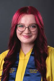 C O M M E N C E M E N T S P R I N G 2 0 2 5