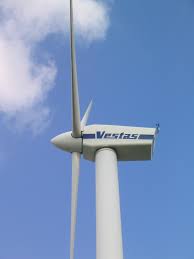 Vestas employs more than 7,000 people in the manufacturing, installation, and service of onshore and offshore wind turbines. Datei Vestas Turbine Jpg Wikipedia