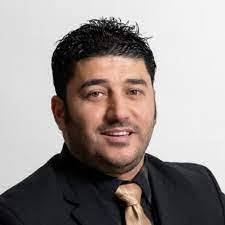 Fayad Ayoub's Instagram, Twitter & Facebook