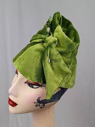 Harlow Hats 1930s Velvet Perch Tilt Hat Hand Crafted Chic Stylish and Very  Comfortable