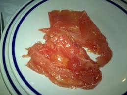 Emulsionate bene il tutto sbattendo a lungo con una forchetta, quindi condite subito la carne con questa salsa. Carne All Albese Ottima Picture Of Le Verne Agriturismo Villata Tripadvisor