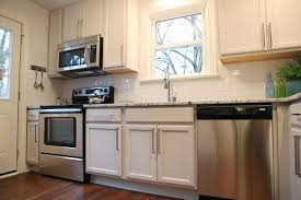 Teeny Kitchen 1950 S Blow Out Wall Gorgeous Granite Subway Tile And Modern Hardware Baystreetbungalows Kitchen Concepts Kitchen Remodel Kitchen Renovation