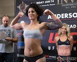Avila sends kianzad to the cavas. Weigh In Video Kianzad And Haga At Invicta Fc 21