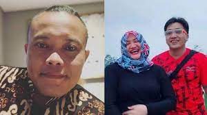 Komedian sule akhirnya angkat bicara soal kabar pernikahan dan kehamilan lina, mantan istrinya. Mantan Istri Teddy Sebut Lina Sudah Hamil Sebelum Ceraikan Sule Kuasa Hukum Sampaikan Hal Berbeda Tribunnews Com Mobile
