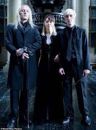 She died as she lived. Die Malfoys Vereinen Tom Felton Jason Isaacs Und Helen Mccrory Lesen Harry Potter Aktuelle Boulevard Nachrichten Und Fotogalerien Zu Stars Sternchen