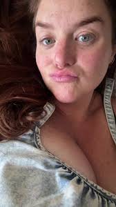 Effortlessly Straighten Your Hair with EVY Professional