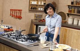 One of the best known celebrity chefs in british popular culture, smith has influenced viewers to become more culinarily adventurous. Delia Smith S Cookery Course
