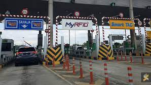 In the last year or so, a few toll plazas have been selected to test run rfid lanes for public service vehicles such as police cars, fire trucks, and ambulances. Why Are 56 Of Tng Rfid Enabled Lanes Shared With Touch N Go Card Users Soyacincau Com