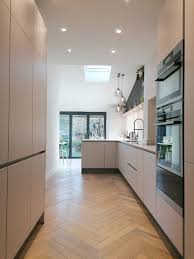 Their neutral tone also combines well with other colours if you do not want the kitchen to furthermore, if you do not wish to use grey worktops because it may be described as a cold colour, they are frequently combined with wooden units, giving. White Handleless Kitchens True Handleless Kitchens Co Uk