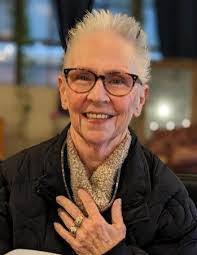 Kathy Ward's Instagram, Twitter & Facebook