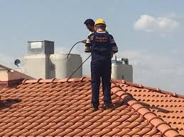 Eğer bir soru, örtü tabakası atmosferik suyu ayrı yerlerde tutmazsa ve ana çatı yapıları, alanın% 40'ından. Cati Teras Yalitim Isleri