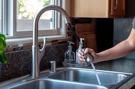 how to replace a kitchen faucet for