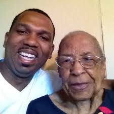 Darian Eubanks (@dville49)