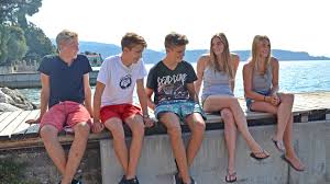 <p>im video lernt ihr lisa, ihr zuhause, ihre familie und ihre. Die Jungs Wg In Italien Zdftivi