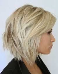 Elegante Tagli Di Capelli Corti Scalati Idee Di Acconciature