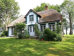 Kapitanhuis Wohntraum Unter M Reetdach In Alleinlage Reetdachkate Kapitanshuis In Tetenbull Schleswig Holstein Deut In 2020 Style At Home Ferienhaus Reetdachhaus