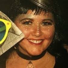 Robin Hamm's Instagram, Twitter & Facebook