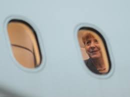 Bei der siedlung tjuratam beginnt die sowjetunion mit dem bau eines testgeländes für interkontinentalraketen , das sich zum kosmodrom baikonur entwickelt. Cdu Debatte Um Afd Aufstieg Armin Laschet Und Daniel Gunther Widersprechen Friedrich Merz Deutlich Kolner Stadt Anzeiger