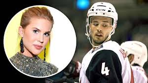 Signup for our newsletter and get updated when we launch our site see our newsletter policy. Ruotsalaisen Nhl Tahden Vaimo Paljasti Tv Ohjelmassa Nain Reagoi Sokkiuutiseen Itkin Kolme Paivaa Nhl Ilta Sanomat