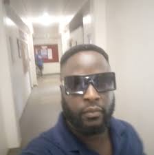 Your beauty is killing me”