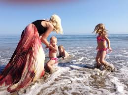 Spelling added a photo of herself and mcdermott. Tori Spelling Torispelling Instagram Photos And Videos