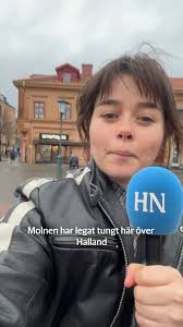 Mörkt, trist och deppigt. Vintermörkret kan kännas oändligt. Men snart  vänder det! Ett gäng varbergare har tipsen för att överleva tills ljuset  kommer tillbaka., Vilket är ditt bästa knep för att ...