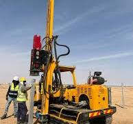 Solar Energy Foundation Screw Hydraulic Hammer Machine Photovoltaic Pile  Driver Ground Nail Piling Machine