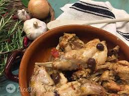 1 coniglio di 1 kg.; Coniglio Alla Cacciatora Alla Toscana Ricette Al Volo