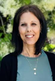 Laura Arnold Obituary