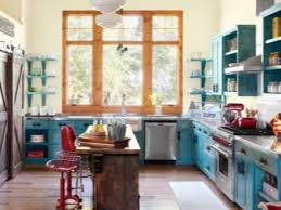 تصميم المنزل 117 صورة الديكور الداخلي لجميع الغرف داخل منزل ريفي ديكور السلالم إلى الطابق الثاني في منزل خاص