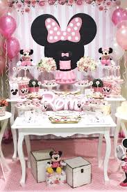 Pink and black table at a minnie mouse birthday party! Minnie Mouse Birthday Dessert Ideas Novocom Top