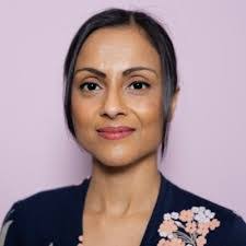 Jacqueline Schaefer's Instagram, Twitter & Facebook