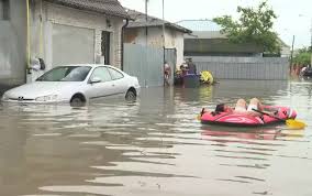 În timp ce românia este în continuare lovita de fenomene extreme. Xtvy5hbq47vfnm