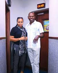 #subscribe #like #comment #share muthoni wakirumba is the most famous radio presenter from mount kenya region. Canjamuka Na Muthoni Wa Kirumba Kameme Fm Fans In Kenya Facebook