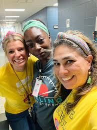 Belinda La (@mrsla77)