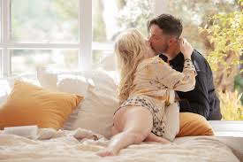 Dress sex with Georgie Lyall - PORNSTARS.TUBE