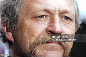 1 227 photos et images haute résolution de José Bové