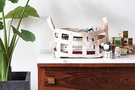 Rangement tissu idee rangement rangements idées pour la maison déco maison pièce de loisirs créatifs astuces déco projets de couture diy déco. Projet A Faire Soi Meme Panier De Rangement En Cuir Maison Et Demeure Maison Et Demeure