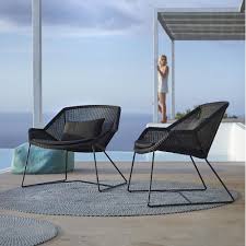 15 Modern Outdoor Seating Pieces To Take You Into Summer Modern Outdoor Furniture Outdoor Chairs Terrace Furniture
