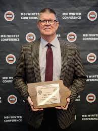Nw builders of iowa are proud to represent the reaves building systems as a top tier builder in northwest iowa. Weitz S Mike Tousley Recognized With 2019 Mbi Build Iowa Award Business Wire