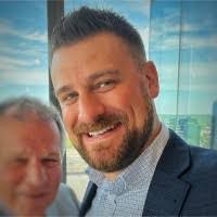 Daniel Thurston's Instagram, Twitter & Facebook