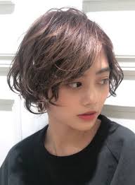 ショートヘア 人気大人かわいいショートボブ beautrium peninsulaの髪型 ヘアスタイル ヘアカタログ 2020春夏 ショートボブ ヘアスタイリング パーマ ショートボブ