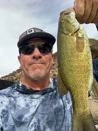 Fishing with light gear for a peaceful experience