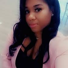 Mary Daoust's Instagram, Twitter & Facebook