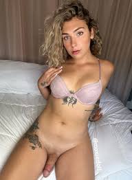 mad moxy  голые девки, члены, голые девки с членами, дрочево, гуро,  извратское порно и прочая половая ёбля - смотреть бесплатно!