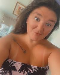 Danielle Milam's Instagram, Twitter & Facebook