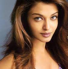 Arguably the most beautiful artiste to ever grace the indian screen. Pin On Style