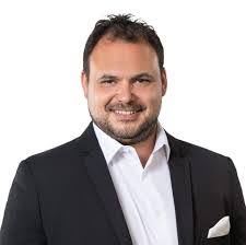 Edward Mcpeak's Instagram, Twitter & Facebook